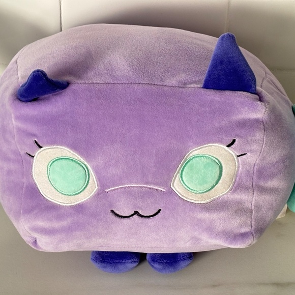 PET SIMULATOR X Deluxe Fantasy 8” PURPLE FAIRY Plush Series 2 * WITH DLC CODE * - Picture 4 of 13